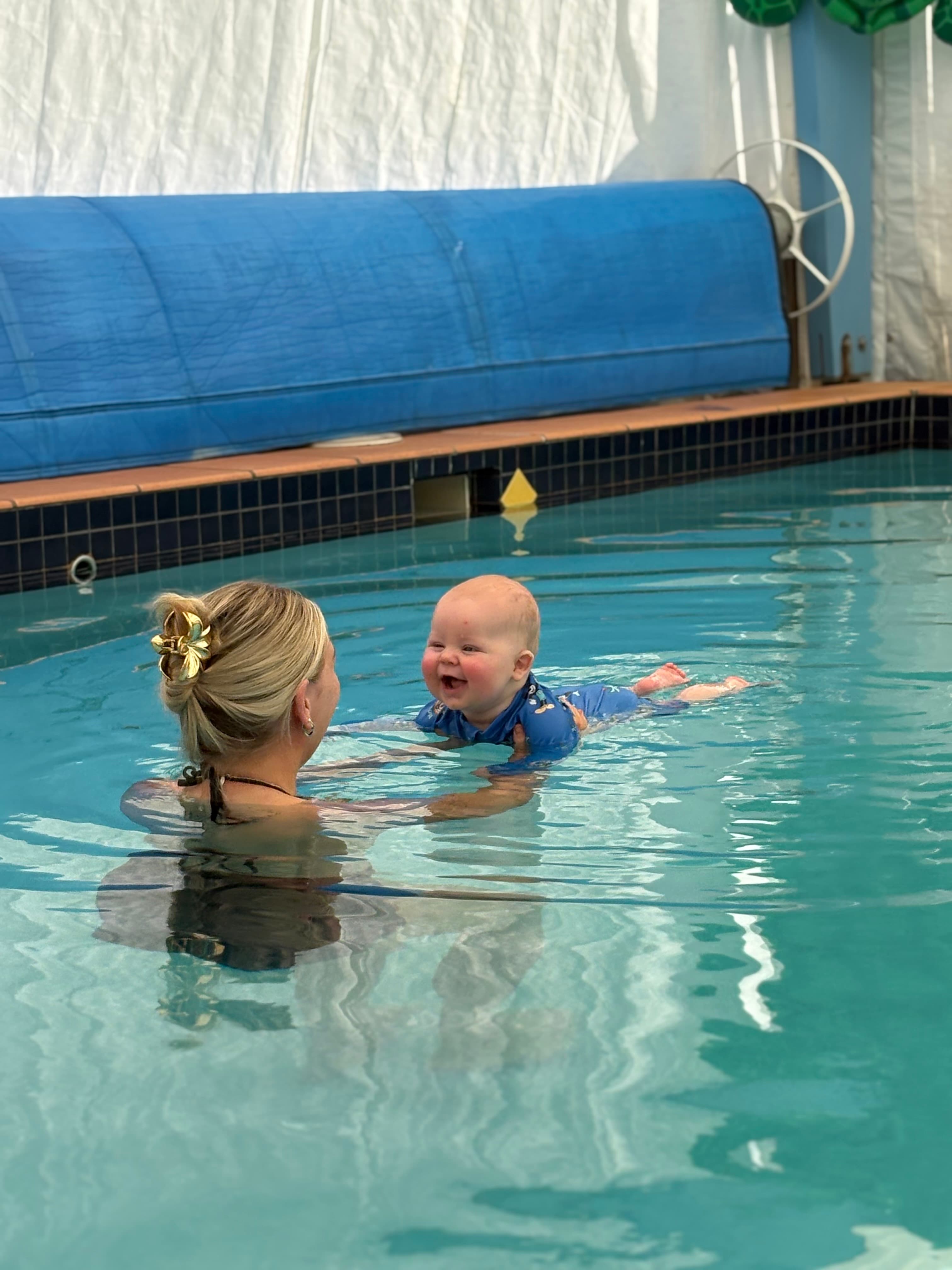 Mums connecting at an SMC monthly meet-up